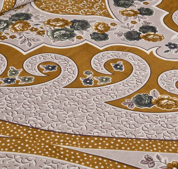 Brown_Cotton_Royal_Elegance_Double_Bedsheet_With_Pillow_Cover_100_X_108_Cm